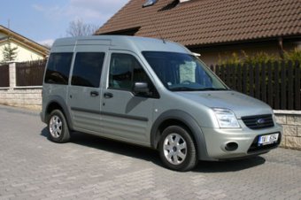 Ford Tourneo Connect 1.8 TDCi LWB Trend - rodinný živnostník (TEST)