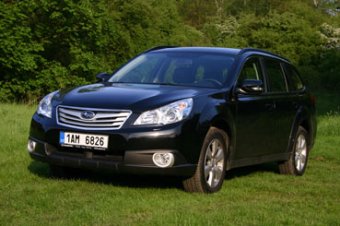 Subaru Outback 3.6R - vlajkové kombi s kvalitami SUV (TEST)