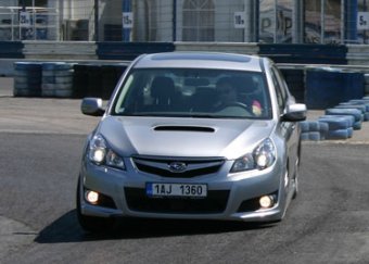 Subaru Legacy 2.5GT - rodinné Gran Turismo (TEST)