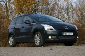 Peugeot 5008 2.0 HDI - klamání tělem (TEST)