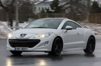 Peugeot RCZ 1.6 THP 200 - lev "show car" salónů? (TEST)