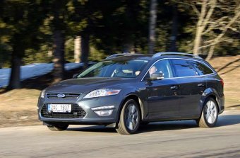 Naftová ofenzíva ve vylepšeném kabátě - Ford Mondeo Kombi 2.2 TDCi (TEST)