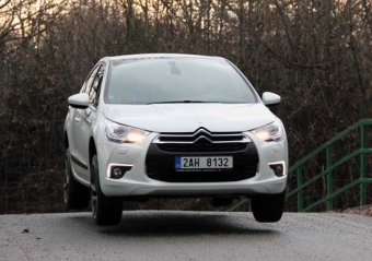 Zdání klame - Citroen DS4 2.0 HDI (TEST)