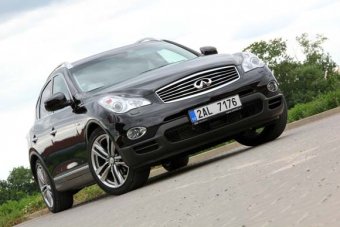 Infiniti EX30d - luxusní SUV pro vyznavače individuálního stylu (TEST)
