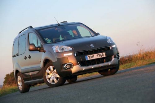 Peugeot Partner Tepee 1.6 HDI - vyzdobený praktik (TEST)