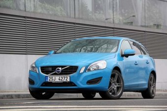Skandinávská čtyřkolka - Volvo V60 D4 AWD (TEST)