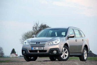 Subaru Outback 2.5i Lineartronic - terénní kombi pro fajnšmekry (TEST)