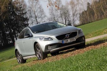 Trendy cross - Volvo V40 D3 Cross Country (TEST)