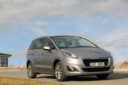 Peugeot 5008 2.0 HDI - omlazené překvapení (TEST)