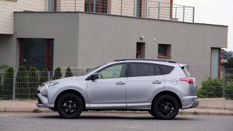 Toyota RAV4 Hybrid - útok na Ameriku (TEST)